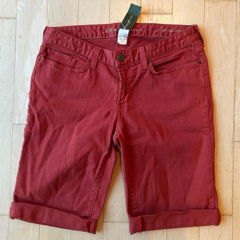 Eddie Bauer Women’s Denim Curvy Cuffed Bermuda Shorts in Red Clay Size 6 NWT